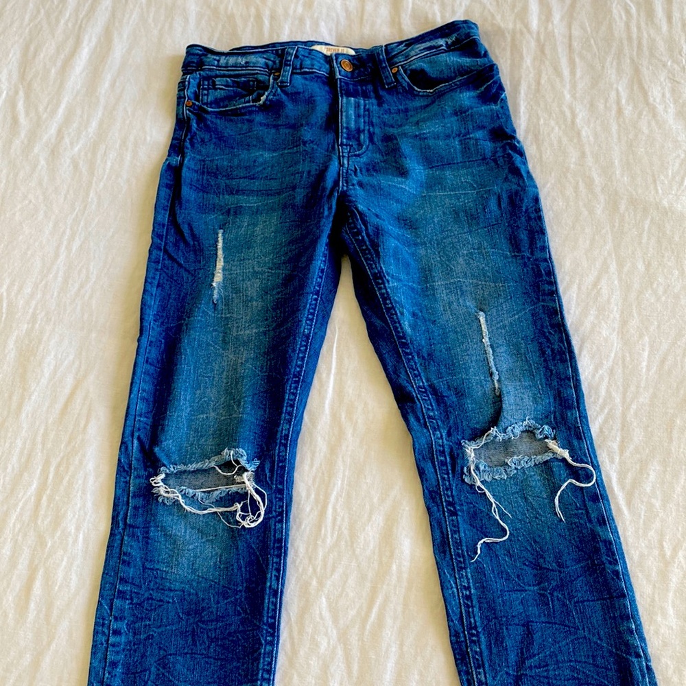 Forever 21 Skinny Jeans. Like new. Size 28.